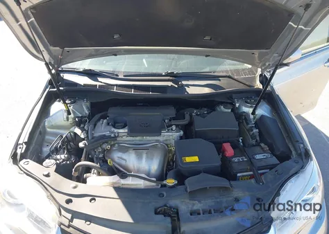 2015 Toyota Camry Le z USA, uszkodzony, nr VIN 4T4BF1FK6FR479954